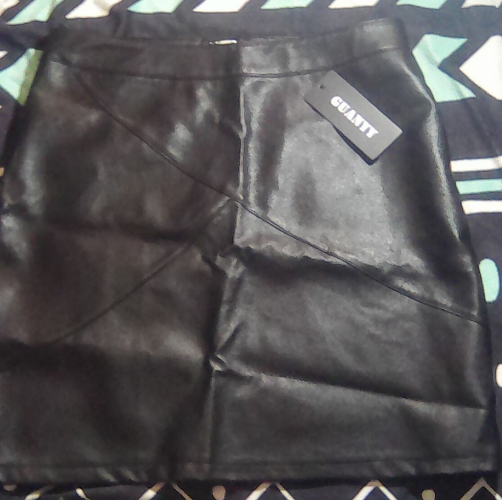 Guanny Skirt